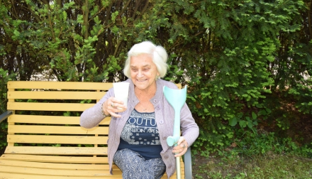 Domov Alzheimer Darkov kácení májky